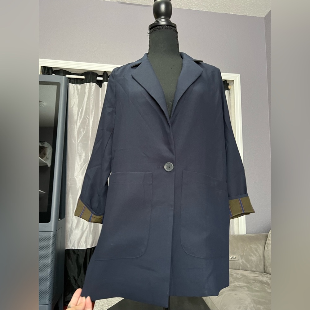 Blazer - Picture 5 of 7